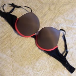 PINK Wear Everywhere Push Up Bra